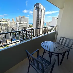 Royal Kuhio 1606 - Spacious With Diamond Head Views In The Heart Of Waikiki! Holiday home